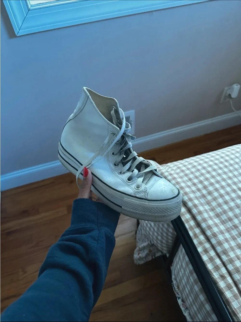 White High-Top converse Sneaker